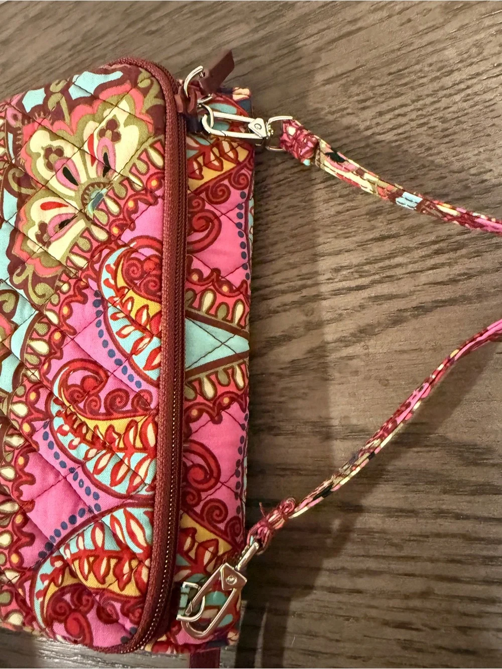 Vera Bradley All in One Crossbody Wallet Purse - Resort Medallion Pattern